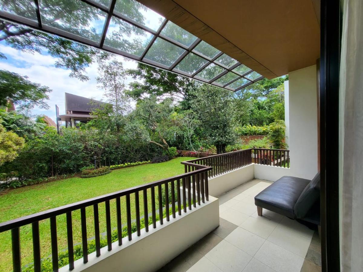 Villa Vimala Hills Semeru ボゴール エクステリア 写真