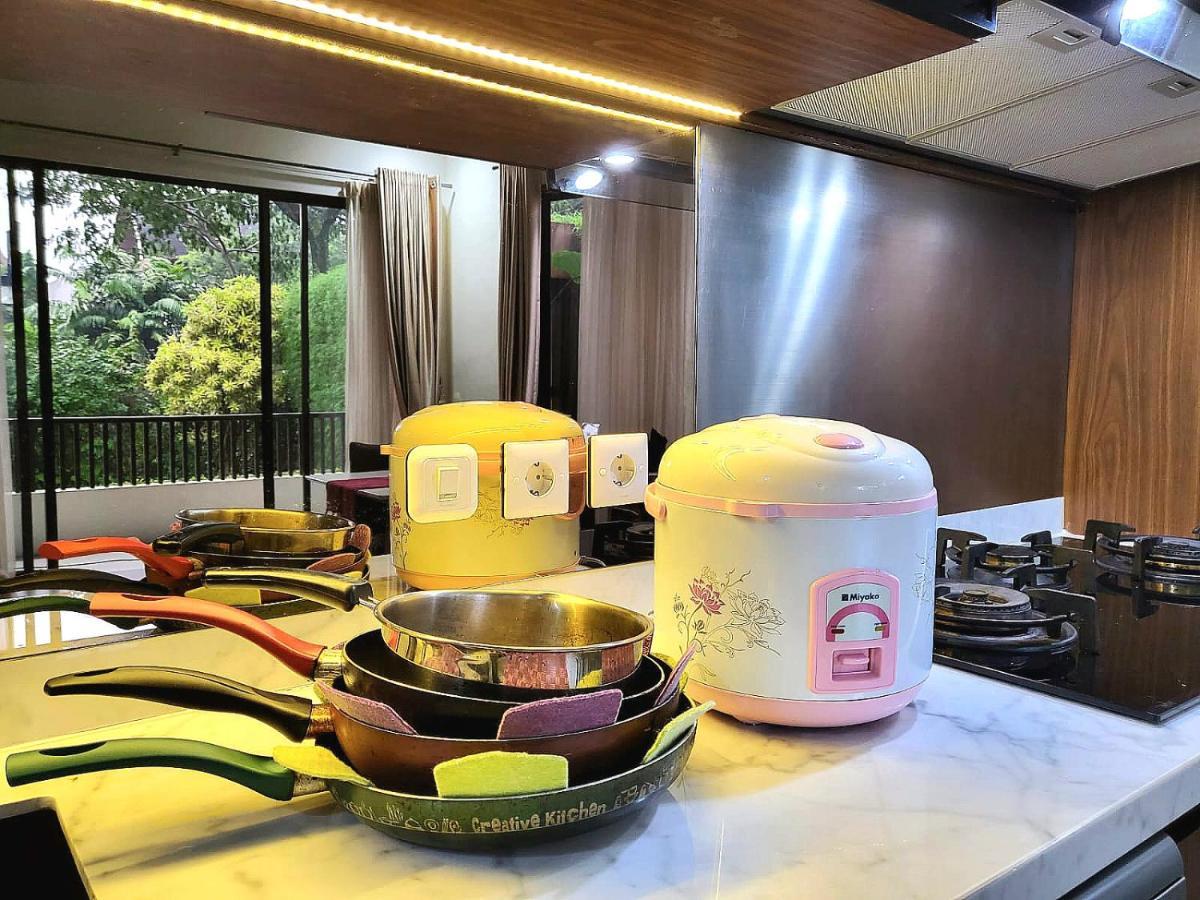Villa Vimala Hills Semeru ボゴール エクステリア 写真