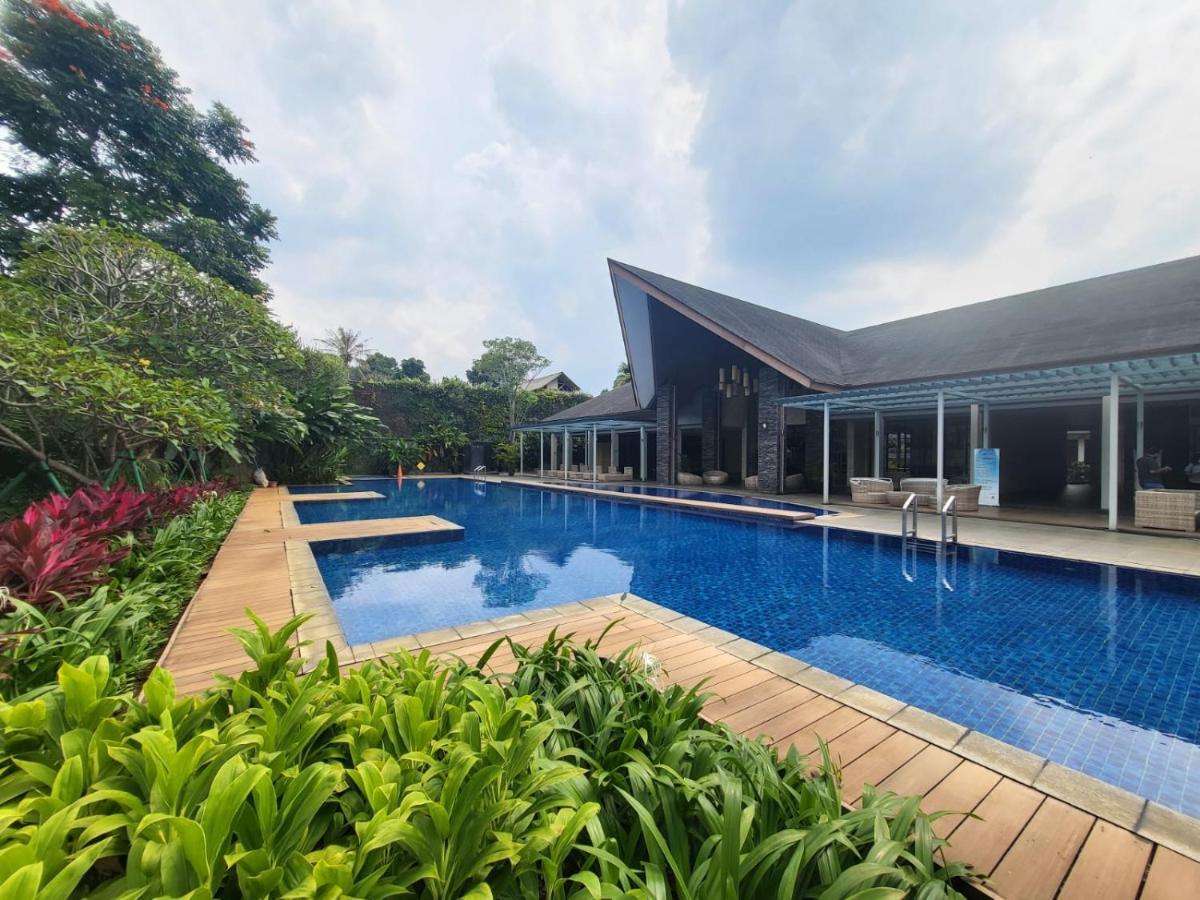 Villa Vimala Hills Semeru ボゴール エクステリア 写真