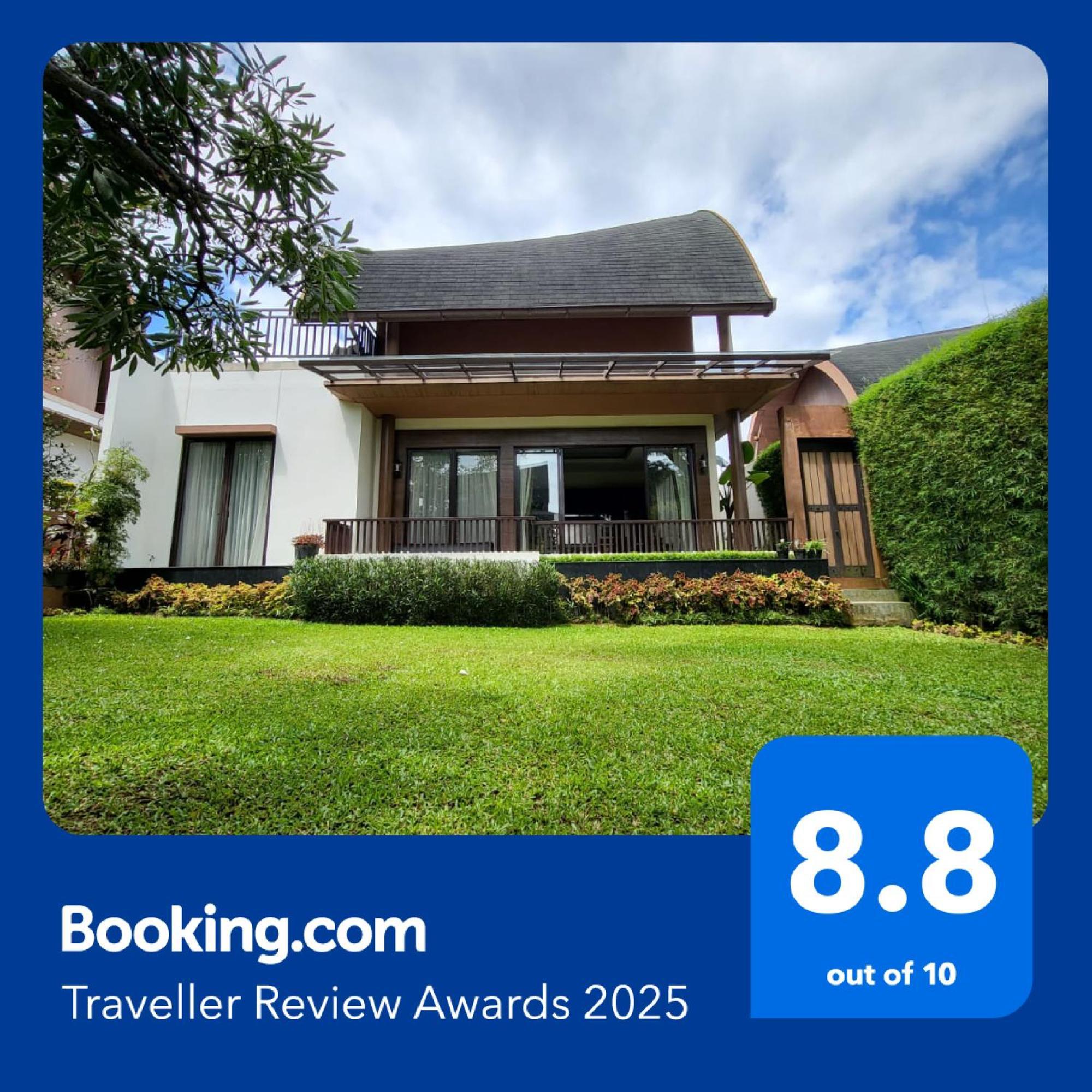 Villa Vimala Hills Semeru ボゴール エクステリア 写真